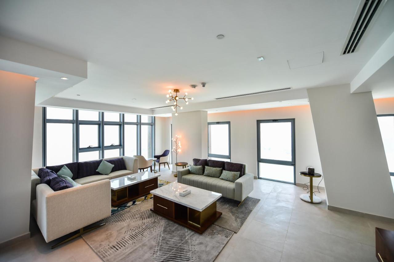 Waterfront Hotel Apartment Lusail Luaran gambar The Sky Lounge